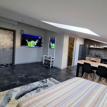 Mansarda Daire Kamyanets-Podilski Dış mekan fotoğraf
